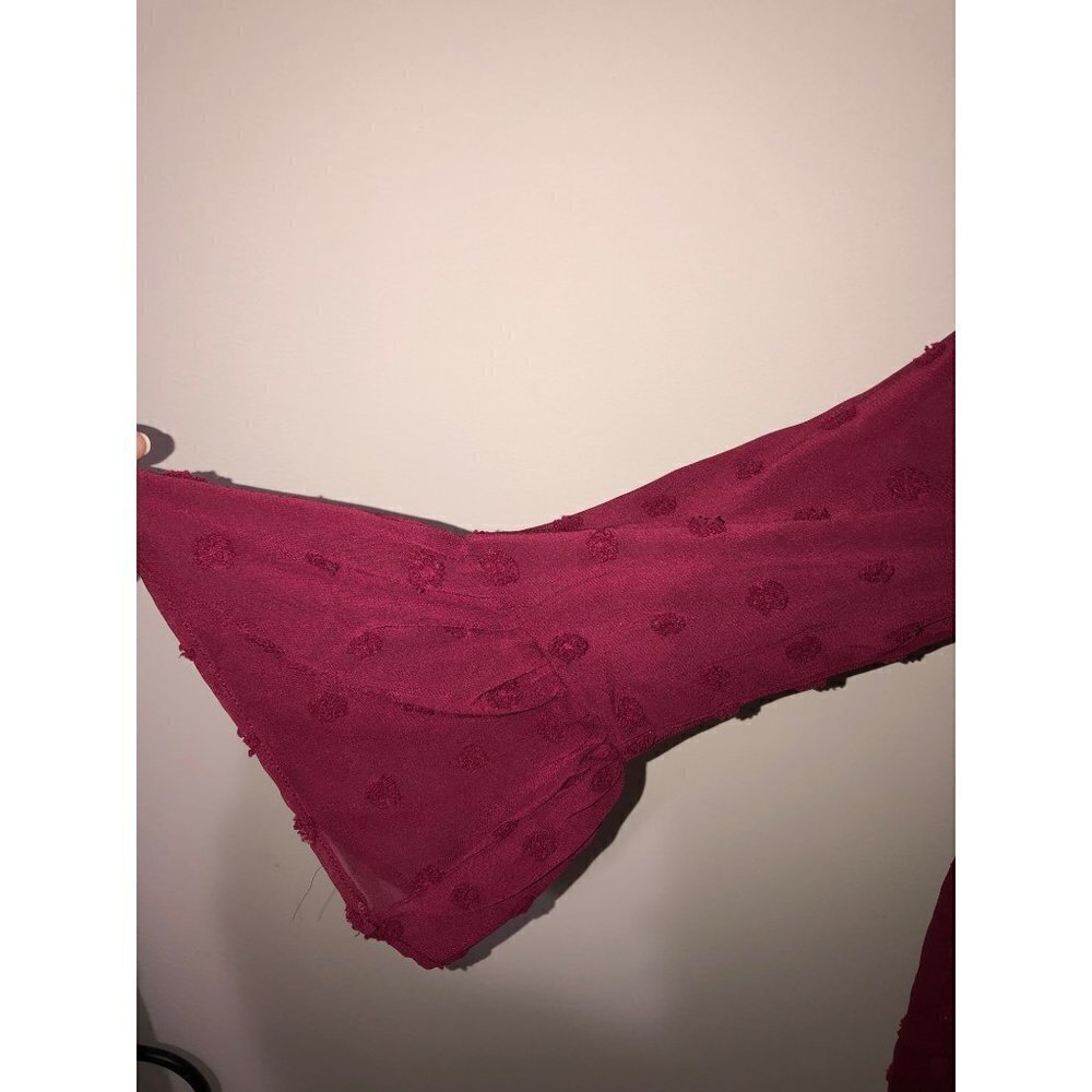 Betsys Boutique Shop Size S Textured Dots Flutter Blouse Burgundy Red Tunic Top - Picture 6 of 10